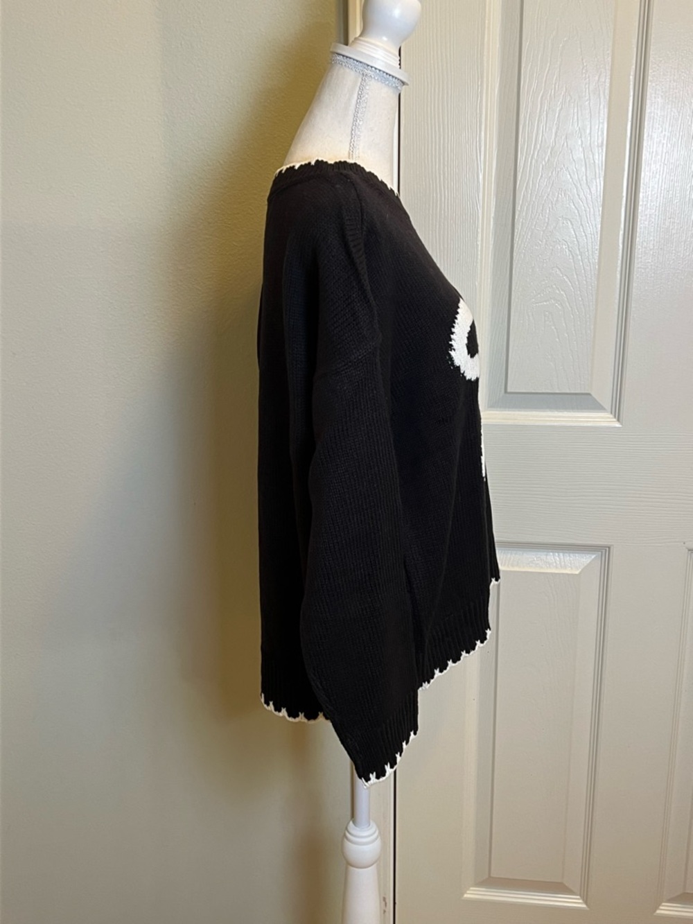 CATO Bow Graphic Sweater - Picture 8 of 11